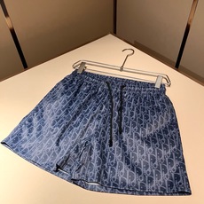 Dio*迪*奥 2026春夏新款男女同款👫休闲抽绳织带休闲短裤,男女同款!搭配老花字母logo设计!时尚 Dio*迪*奥 2026春夏新款男女同款👫休闲抽绳织带休闲短裤,男女同款!搭配老花字母logo设计!时尚