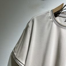 Moncler蒙家 2026春夏最新男女同款👫贸易订单短袖T恤,全品相!!网红款!采用logo图案刺绣徽 Moncler蒙家 2026春夏最新男女同款👫贸易订单短袖T恤,全品相!!网红款!采用logo图案刺绣徽