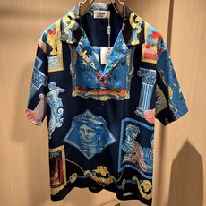 VERS*CE/范*哲 2026春夏新品原单长袖衬衣,VERS*CE/范*哲 贸易公司渠道 产品 值 VERS*CE/范*哲 2026春夏新品原单长袖衬衣,VERS*CE/范*哲 贸易公司渠道 产品 值