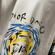 Dio*迪家 2026春夏新款男女同款👫短袖T恤,专柜同步发售!定制专属260克纯棉面料,定制原版工艺螺 Dio*迪家 2026春夏新款男女同款👫短袖T恤,专柜同步发售!定制专属260克纯棉面料,定制原版工艺螺