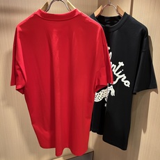 VALENTI*O华伦*奴~柜台款、2026春夏新款短袖T恤衫,胸前logo压胶印花设计!简单时尚而年轻 VALENTI*O华伦*奴~柜台款、2026春夏新款短袖T恤衫,胸前logo压胶印花设计!简单时尚而年轻