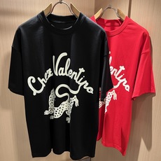 VALENTI*O华伦*奴~柜台款、2026春夏新款短袖T恤衫,胸前logo压胶印花设计!简单时尚而年轻 VALENTI*O华伦*奴~柜台款、2026春夏新款短袖T恤衫,胸前logo压胶印花设计!简单时尚而年轻
