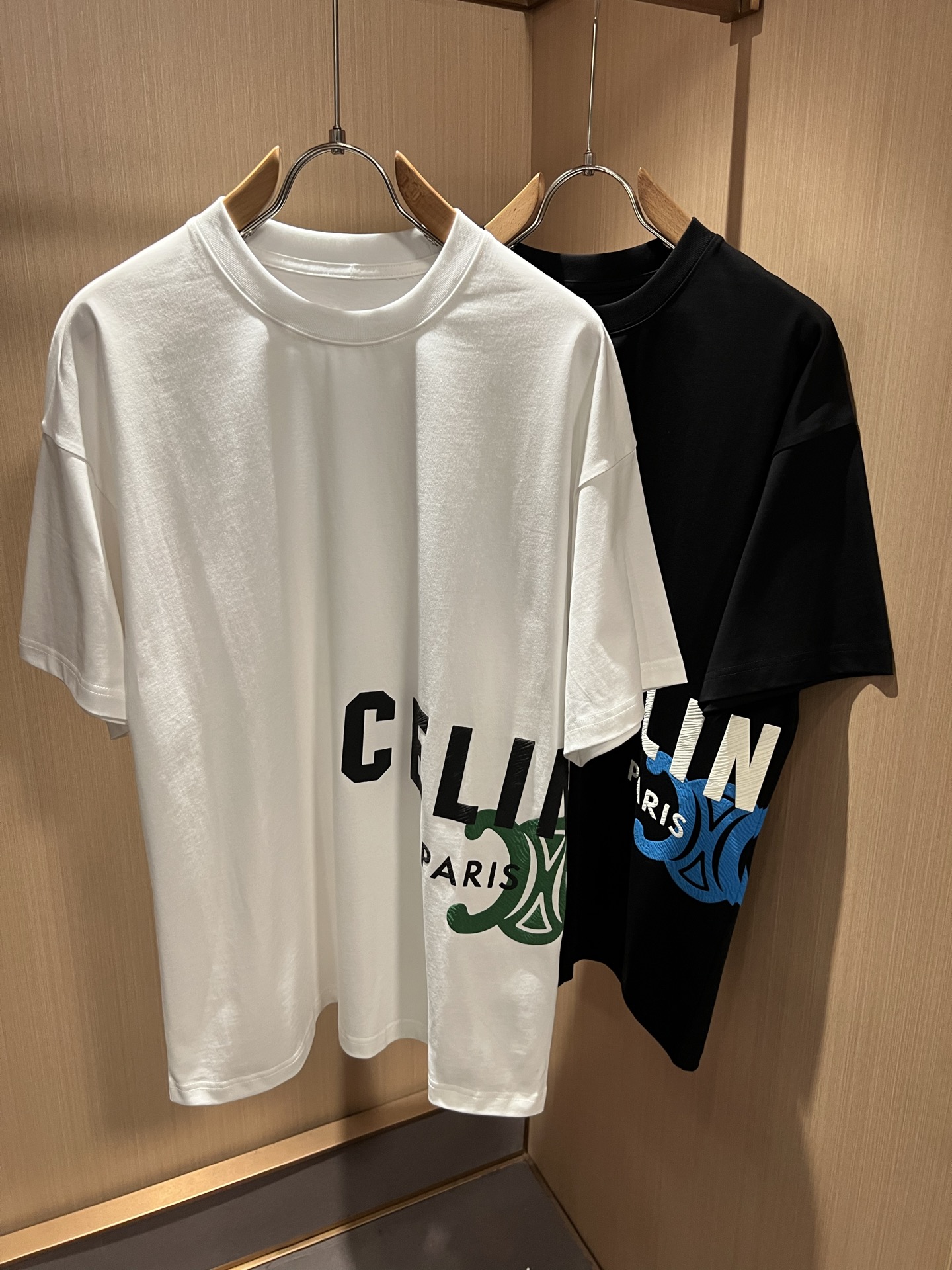 CELIN*瑟琳 2026春夏新款时尚休闲圆领短袖T恤，经典男女同款情侣👫短袖T恤衫！贸易公司渠道稀出，