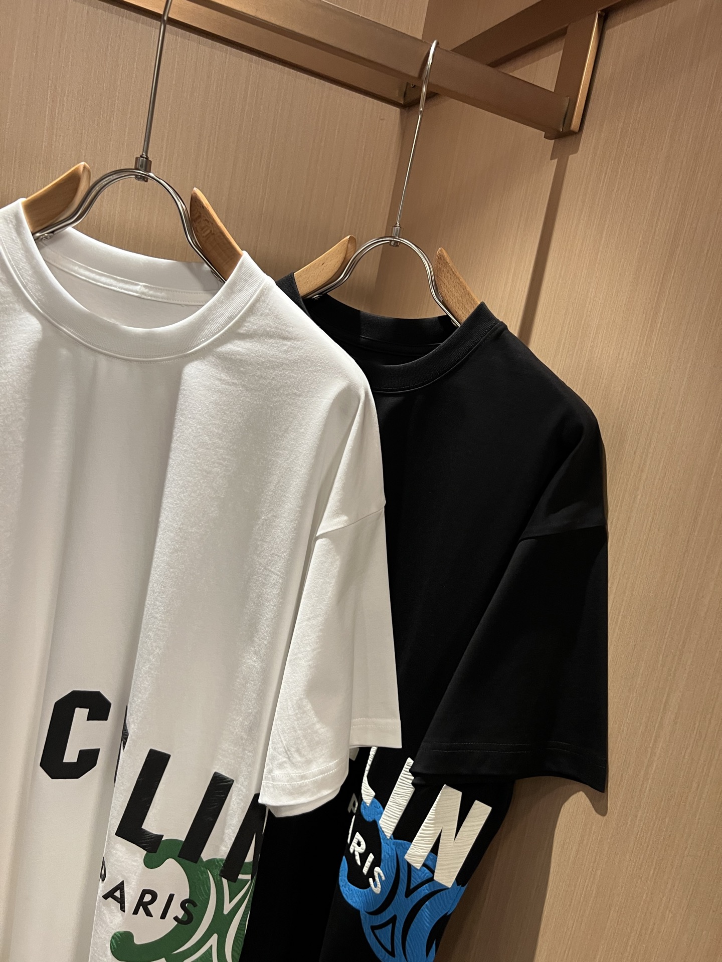 CELIN*瑟琳 2026春夏新款时尚休闲圆领短袖T恤，经典男女同款情侣👫短袖T恤衫！贸易公司渠道稀出，