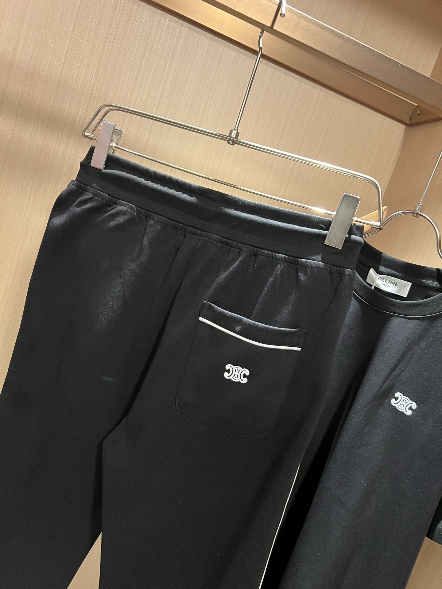 CELIN*瑟琳 2026春夏新款时尚休闲圆领套装，经典男女同款情侣👫短袖T恤衫！贸易公司渠道稀出，同步