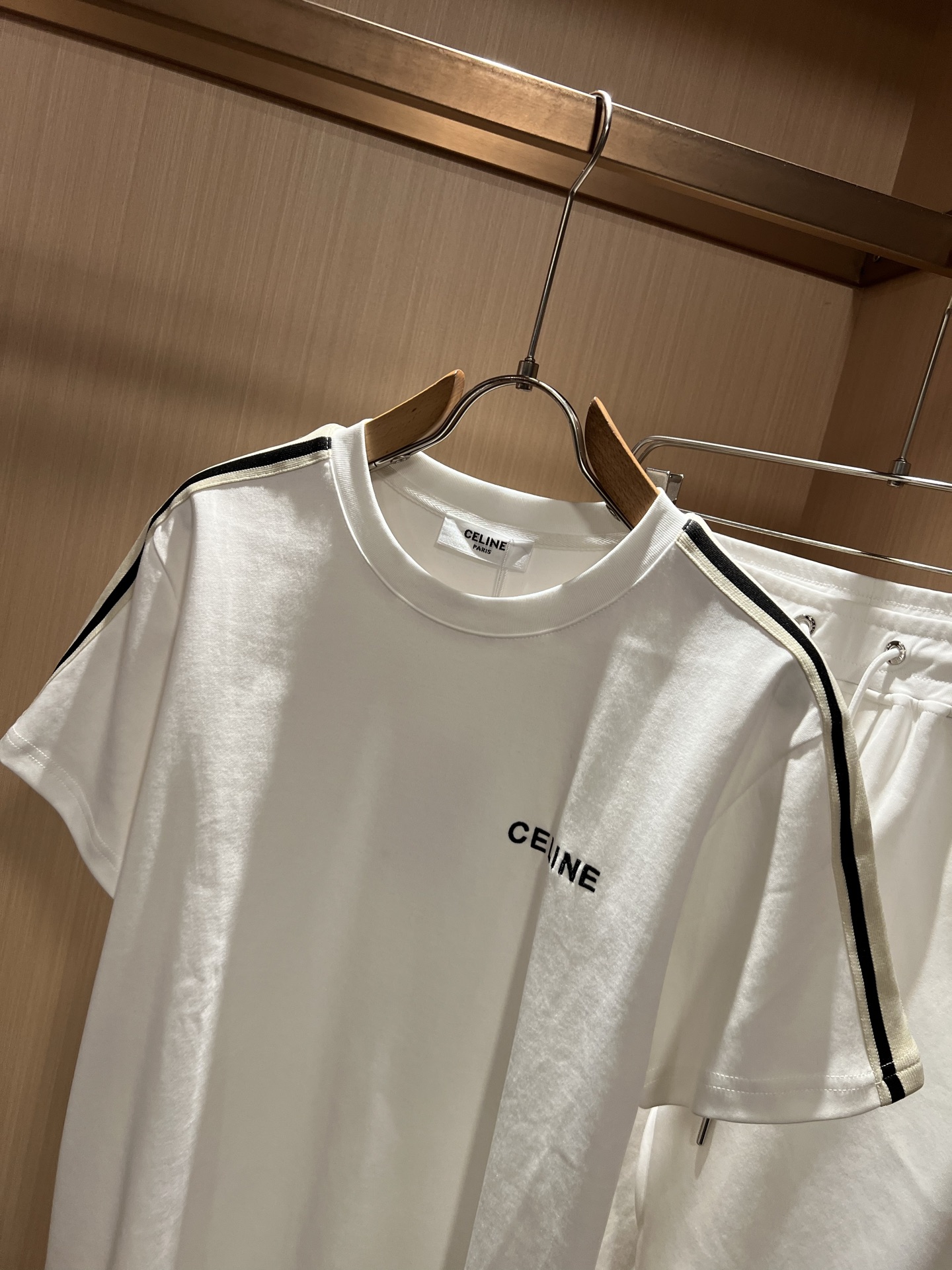 CELIN*瑟琳 2026春夏新款时尚休闲圆领套装，经典男女同款情侣👫短袖T恤衫！贸易公司渠道稀出，同步