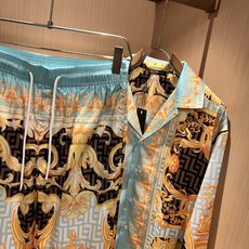 VERS*CE/范*哲 2026春夏新品原单睡衣真丝套装VERS*CE/范*哲 贸易公司渠道 产品 VERS*CE/范*哲 2026春夏新品原单睡衣真丝套装VERS*CE/范*哲 贸易公司渠道 产品