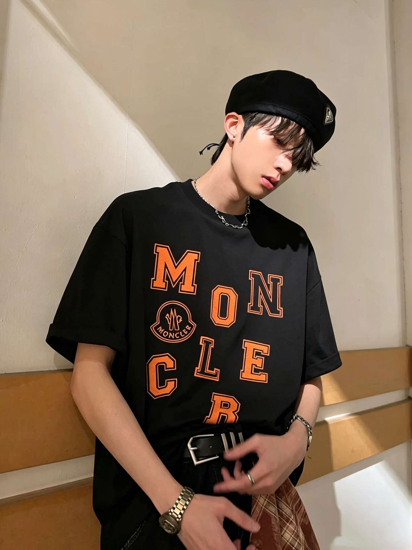 Moncler蒙家 2026春夏男女同款👫情侣款最新的贸易订单短袖T恤，全品相！！网红款！采用logo图