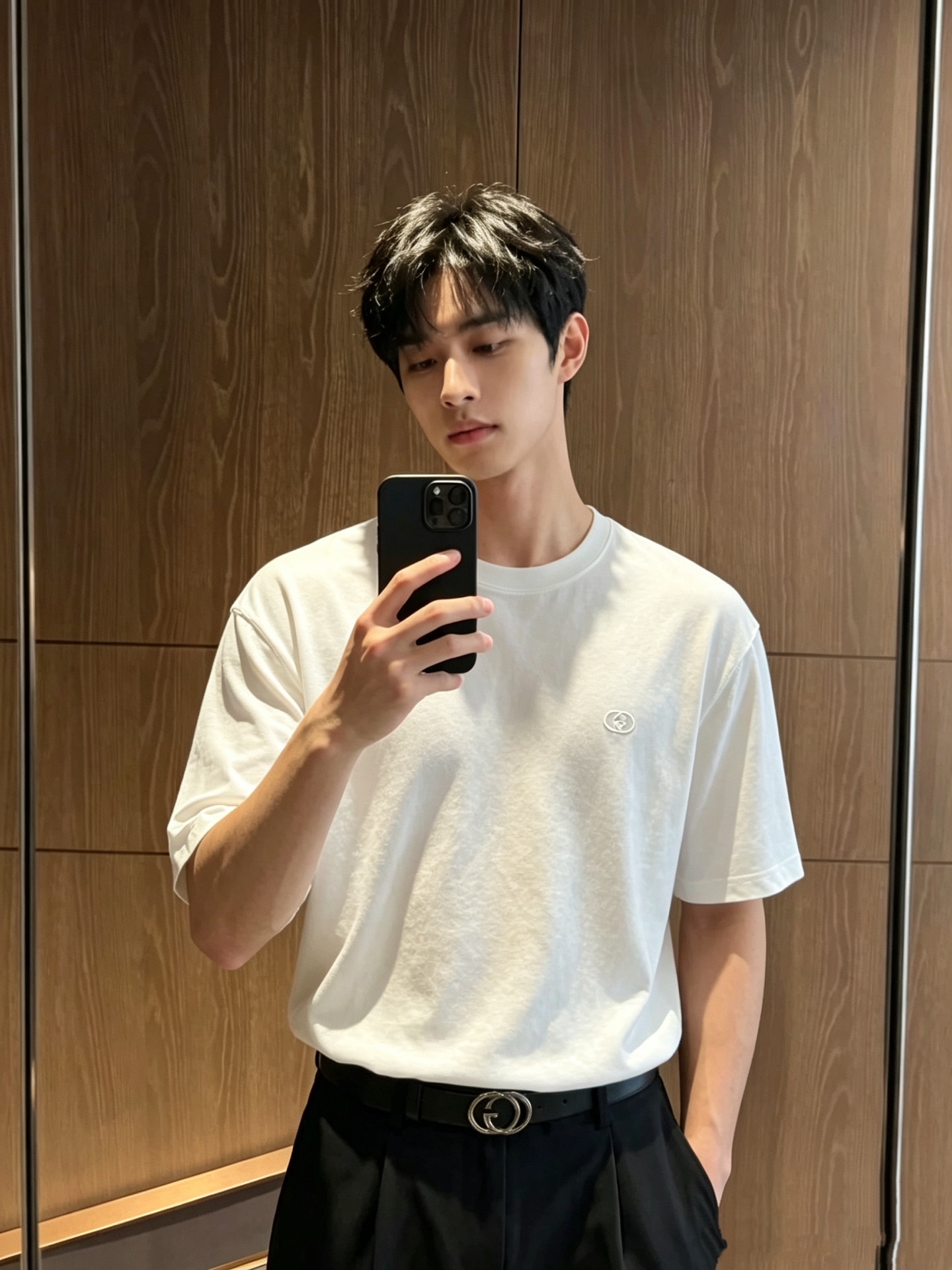 Gucc*古家 2026春夏新款男女同情侣款👫休闲宽松棉质圆领短袖T恤衫！贸易公司渠道稀出，同步官网发售