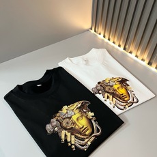 VERS*CE/范*哲 2026春夏新品原单短袖T恤,VERS*CE/范*哲 贸易公司渠道 产品 值 VERS*CE/范*哲 2026春夏新品原单短袖T恤,VERS*CE/范*哲 贸易公司渠道 产品 值