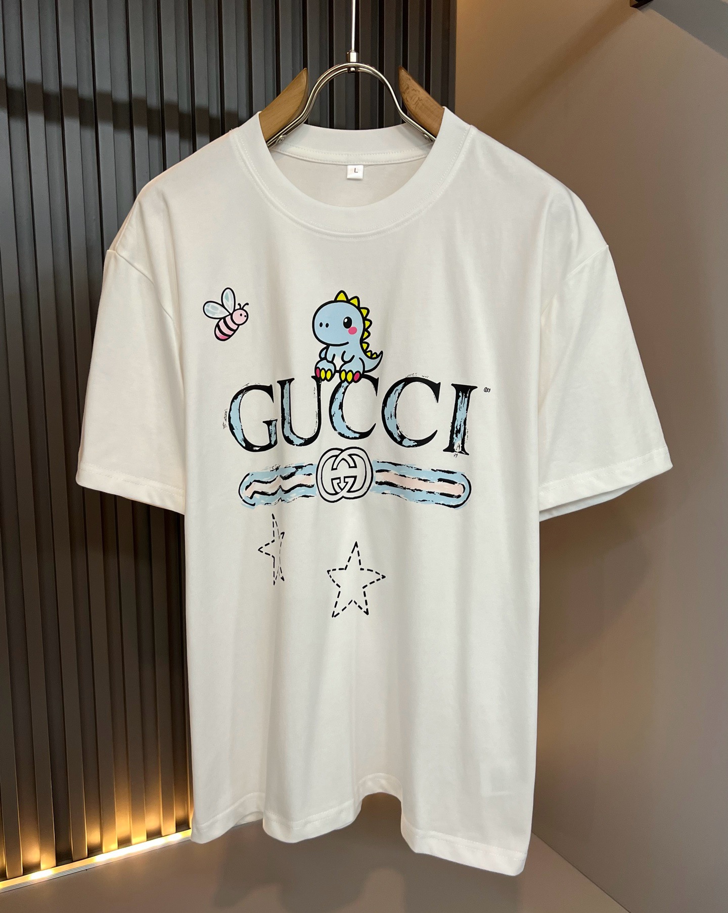 Gucc*古家 2026春夏新款男女同情侣款👫休闲宽松棉质圆领短袖T恤衫！贸易公司渠道稀出，同步官网发售