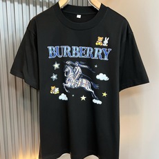 BURBER*Y巴*莉2026春夏新品男女同款👫短袖T恤,重磅来袭,最近比较火热的环保纯棉面料制作而成, BURBER*Y巴*莉2026春夏新品男女同款👫短袖T恤,重磅来袭,最近比较火热的环保纯棉面料制作而成,