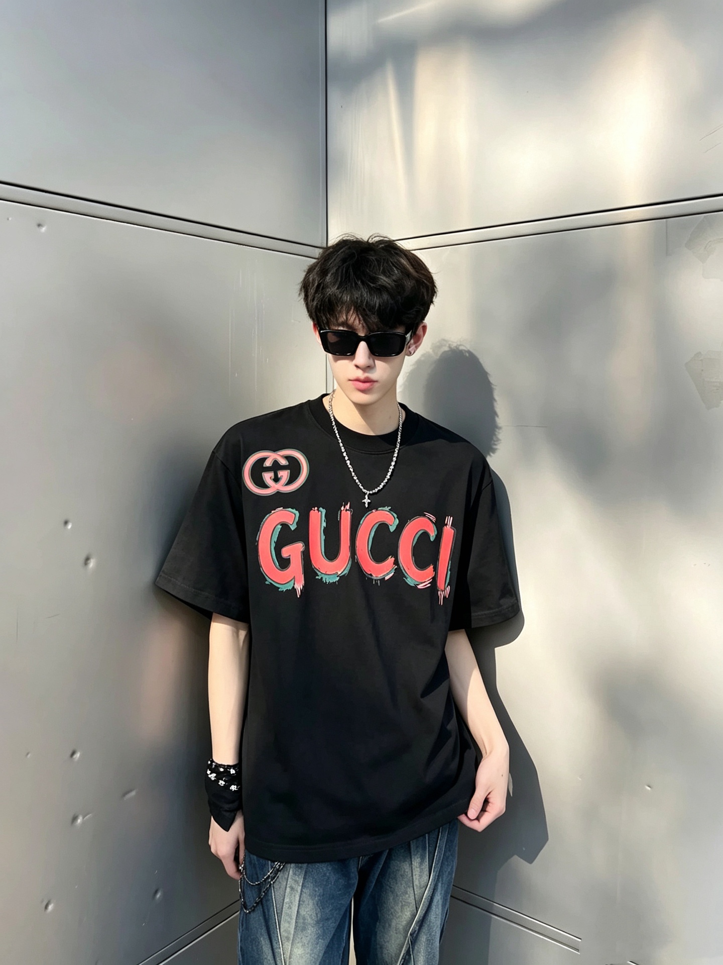 Gucc*古家 2026春夏新款男女同情侣款👫休闲宽松棉质圆领短袖T恤衫！贸易公司渠道稀出，同步官网发售