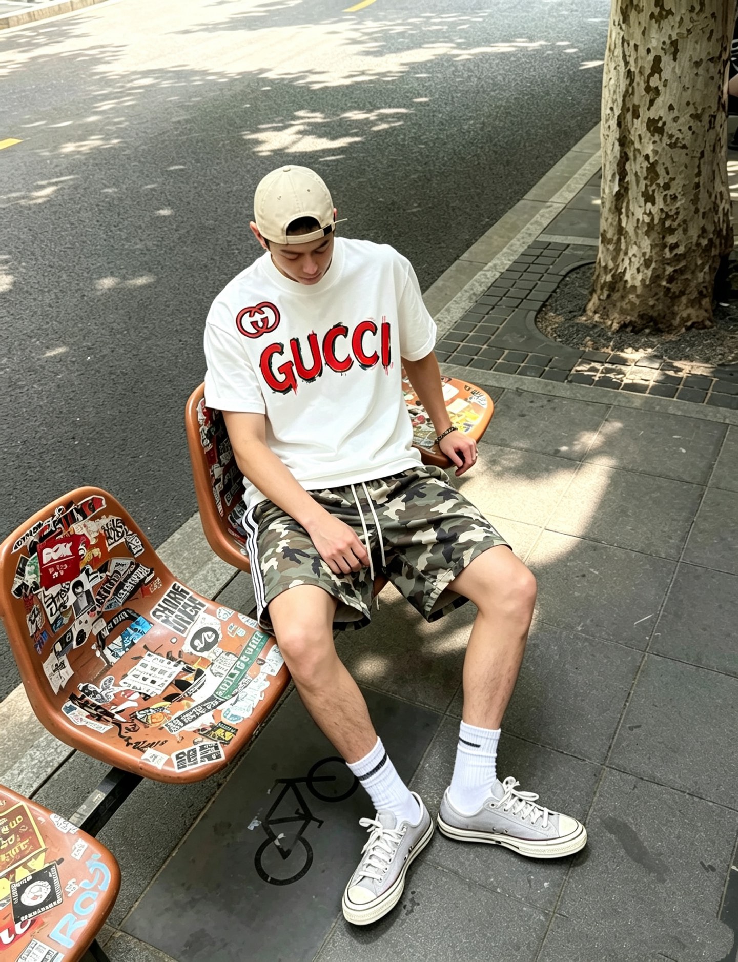 Moncler蒙家 2026春夏男女同款情侣款最新的贸易订单休闲短裤！全品相！！网红款！裤腿采用logo