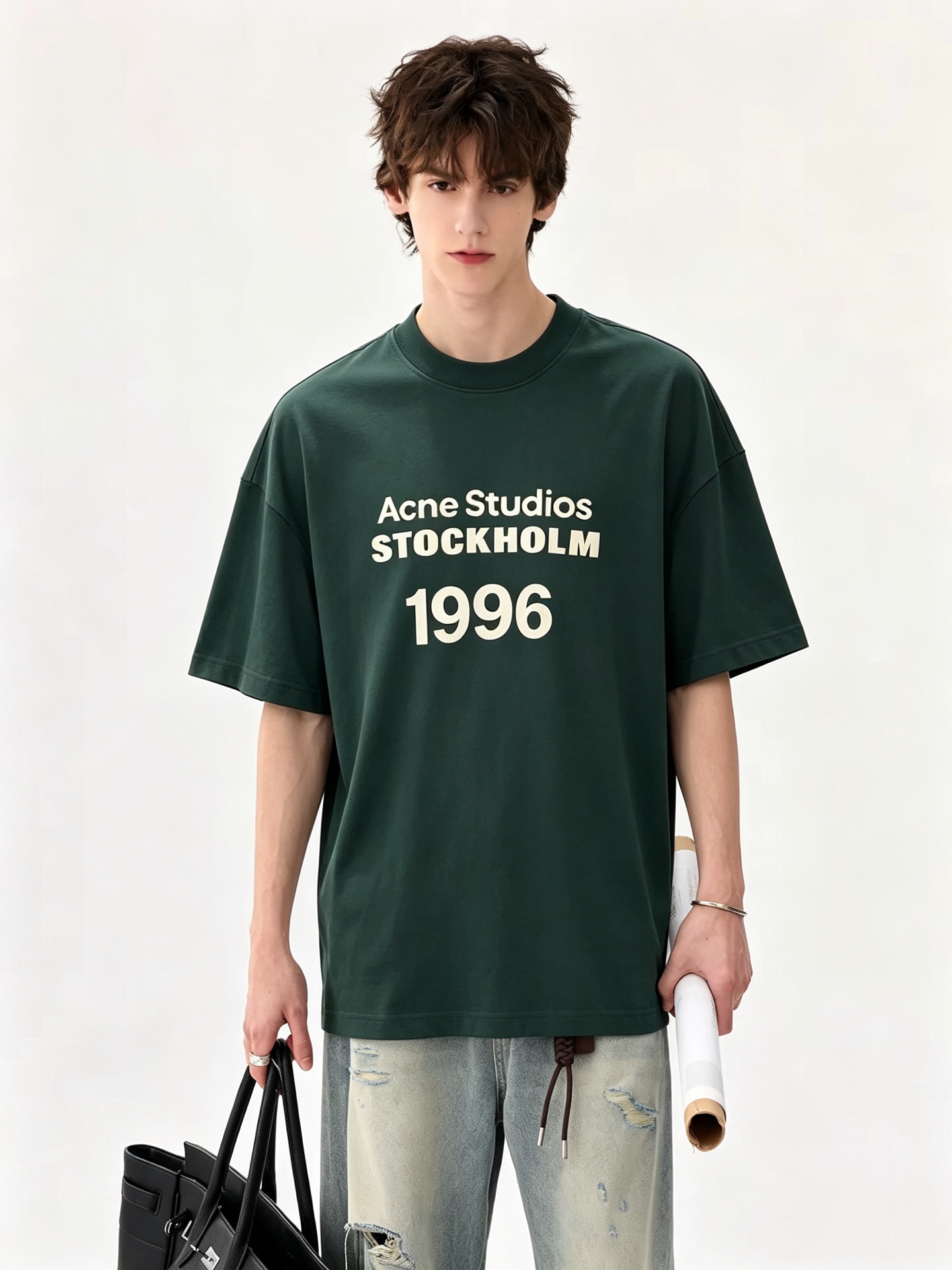 NO:946716,Acne Studi*os 2026 new spring and summer short-sleeved T-shirts for men and women are on sale simultaneously at counters!  Customized exclusive washed pure cotton fabric, customized original craft threads, and body design logo laminated design!  Perfectly integrated into fashion and style, it is a top-notch fashionable style that is perfect for outer wear!  The whole thing gives people a natural feeling!  The ultimate classic versatile short-sleeved T-shirt, the ultimate heavy work and the ultimate perfection!  Fans who pursue high quality should rush to buy it by themselves, and we sincerely invite all fans who know the goods to appreciate this model together!  Size M-2XL,,acne studios,T-shirt,tees,t-shirt,19860909Acne Studi*os2026春夏新款男女同款短袖T恤,专柜同步发售！定制专属洗水纯棉面料,定制原版工艺螺纹,衣身设计标识logo压胶设计！完美融入时尚还有风情感一款完美符合外穿的顶尖时髦气质款！整体给人浑然天成的感觉！极致经典的百搭型短袖T恤,极致的重工极致的完美！追求高品质的粉丝们请自行抢购,诚邀所有识货的粉丝一同鉴赏此款！尺码M-2XL,,acne studios,T-shirt,tees，t-shirt,,Men's clothing