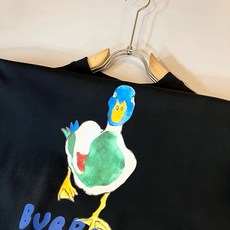 BURBER*Y巴*莉2026春夏新品男女同款👫短袖T恤,重磅来袭,最近比较火热的环保纯棉面料制作而成,高端户外运动休闲 BURBER*Y巴*莉2026春夏新品男女同款👫短袖T恤,重磅来袭,最近比较火热的环保纯棉面料制作而成,高端户外运动休闲
