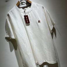 Loro Piana诺悠翩雅 2026春夏男士套装,最新的贸易订单全品相!!网红款!上身舒适透气,不僵硬,整体有着丰富的 Loro Piana诺悠翩雅 2026春夏男士套装,最新的贸易订单全品相!!网红款!上身舒适透气,不僵硬,整体有着丰富的