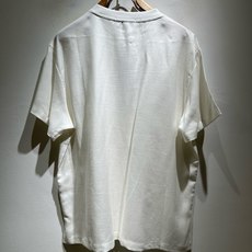 Loro Piana诺悠翩雅 2026春夏男士套装,最新的贸易订单全品相!!网红款!上身舒适透气,不僵硬,整体有着丰富的 Loro Piana诺悠翩雅 2026春夏男士套装,最新的贸易订单全品相!!网红款!上身舒适透气,不僵硬,整体有着丰富的