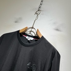 Moncler蒙家 2026春夏最新男女同款👫贸易订单休闲套装,全品相!!网红款!采用logo图案刺绣设计!上身舒适透气 Moncler蒙家 2026春夏最新男女同款👫贸易订单休闲套装,全品相!!网红款!采用logo图案刺绣设计!上身舒适透气