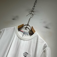 Moncler蒙家 2026春夏最新男女同款👫贸易订单休闲套装,全品相!!网红款!采用logo图案刺绣设计!上身舒适透气 Moncler蒙家 2026春夏最新男女同款👫贸易订单休闲套装,全品相!!网红款!采用logo图案刺绣设计!上身舒适透气