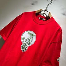 Moncler蒙家 2026春夏男女同款👫情侣款最新的贸易订单短袖T恤,全品相!!网红款!采用logo图案印花设计!上身 Moncler蒙家 2026春夏男女同款👫情侣款最新的贸易订单短袖T恤,全品相!!网红款!采用logo图案印花设计!上身