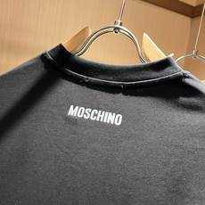 Mosch*ino莫斯*诺2026春夏新款男女同款👫T恤,超多明星网红喜爱,宽松版型,男女同款 精选超优质100%精梳棉 Mosch*ino莫斯*诺2026春夏新款男女同款👫T恤,超多明星网红喜爱,宽松版型,男女同款 精选超优质100%精梳棉
