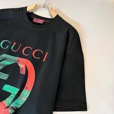 Gucc*古家 2026春夏新款男女同情侣款👫休闲宽松棉质圆领短袖T恤衫!贸易公司渠道稀出,同步官网发售 ! 春 Gucc*古家 2026春夏新款男女同情侣款👫休闲宽松棉质圆领短袖T恤衫!贸易公司渠道稀出,同步官网发售 ! 春