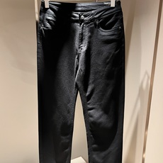 Dolce & 杜嘉*纳 2026春夏新品牛仔裤,水洗处理自然不易变形脱色、立体剪裁完美塑形面料质舒适柔软随意搭配、舒 Dolce & 杜嘉*纳 2026春夏新品牛仔裤,水洗处理自然不易变形脱色、立体剪裁完美塑形面料质舒适柔软随意搭配、舒