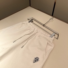 Gucc*古家 2026春夏最新系列基础圆领男女同款👫休闲短裤,男女同款!贸易公司渠道稀出,同步官网发售 ! 新时 Gucc*古家 2026春夏最新系列基础圆领男女同款👫休闲短裤,男女同款!贸易公司渠道稀出,同步官网发售 ! 新时