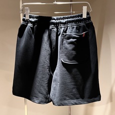 Gucc*古家 2026春夏最新系列基础圆领男女同款👫休闲短裤,男女同款!贸易公司渠道稀出,同步官网发售 ! 新时 Gucc*古家 2026春夏最新系列基础圆领男女同款👫休闲短裤,男女同款!贸易公司渠道稀出,同步官网发售 ! 新时