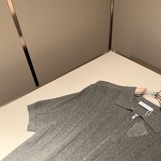 BC-Brunello Cucineli 2026春夏新款男士短袖针织Polo衫,众多明星都爱穿的时尚百搭单品!喜欢经典 BC-Brunello Cucineli 2026春夏新款男士短袖针织Polo衫,众多明星都爱穿的时尚百搭单品!喜欢经典