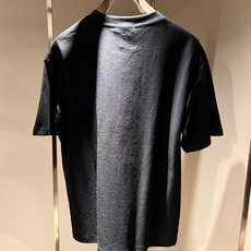 Dio*迪家 2026春夏新款男女同款👫短袖T恤,专柜同步发售!定制专属260克纯棉面料,定制原版工艺螺纹,胸前logo Dio*迪家 2026春夏新款男女同款👫短袖T恤,专柜同步发售!定制专属260克纯棉面料,定制原版工艺螺纹,胸前logo