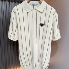 PRAD*A普*达2026春夏新款男士翻领短袖针织短袖T恤,最新款全网独家首上!!~既经典有时尚百搭,谁不爱啊,将经典再 PRAD*A普*达2026春夏新款男士翻领短袖针织短袖T恤,最新款全网独家首上!!~既经典有时尚百搭,谁不爱啊,将经典再