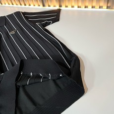 PRAD*A普*达2026春夏新款男士翻领短袖针织短袖T恤,最新款全网独家首上!!~既经典有时尚百搭,谁不爱啊,将经典再 PRAD*A普*达2026春夏新款男士翻领短袖针织短袖T恤,最新款全网独家首上!!~既经典有时尚百搭,谁不爱啊,将经典再