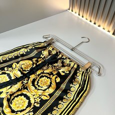 VERS*CE/范*哲 2026春夏新品原单睡衣真丝套装VERS*CE/范*哲 贸易公司渠道 产品 值的推荐 ,全景 VERS*CE/范*哲 2026春夏新品原单睡衣真丝套装VERS*CE/范*哲 贸易公司渠道 产品 值的推荐 ,全景