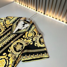 VERS*CE/范*哲 2026春夏新品原单睡衣真丝套装VERS*CE/范*哲 贸易公司渠道 产品 值的推荐 ,全景 VERS*CE/范*哲 2026春夏新品原单睡衣真丝套装VERS*CE/范*哲 贸易公司渠道 产品 值的推荐 ,全景