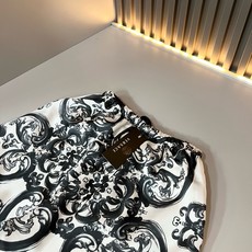 VERS*CE/范*哲 2026春夏新品原单睡衣真丝套装VERS*CE/范*哲 贸易公司渠道 产品 值的推荐 ,全景 VERS*CE/范*哲 2026春夏新品原单睡衣真丝套装VERS*CE/范*哲 贸易公司渠道 产品 值的推荐 ,全景