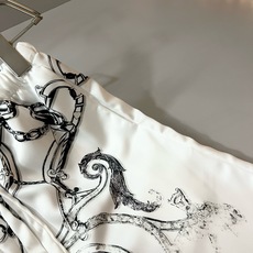 HERM*S爱*仕 2026春夏男士高端休闲睡衣套装,海外贸易公司渠道订单 !上海恒隆店在售!高级、简约,工艺和用料方面 HERM*S爱*仕 2026春夏男士高端休闲睡衣套装,海外贸易公司渠道订单 !上海恒隆店在售!高级、简约,工艺和用料方面