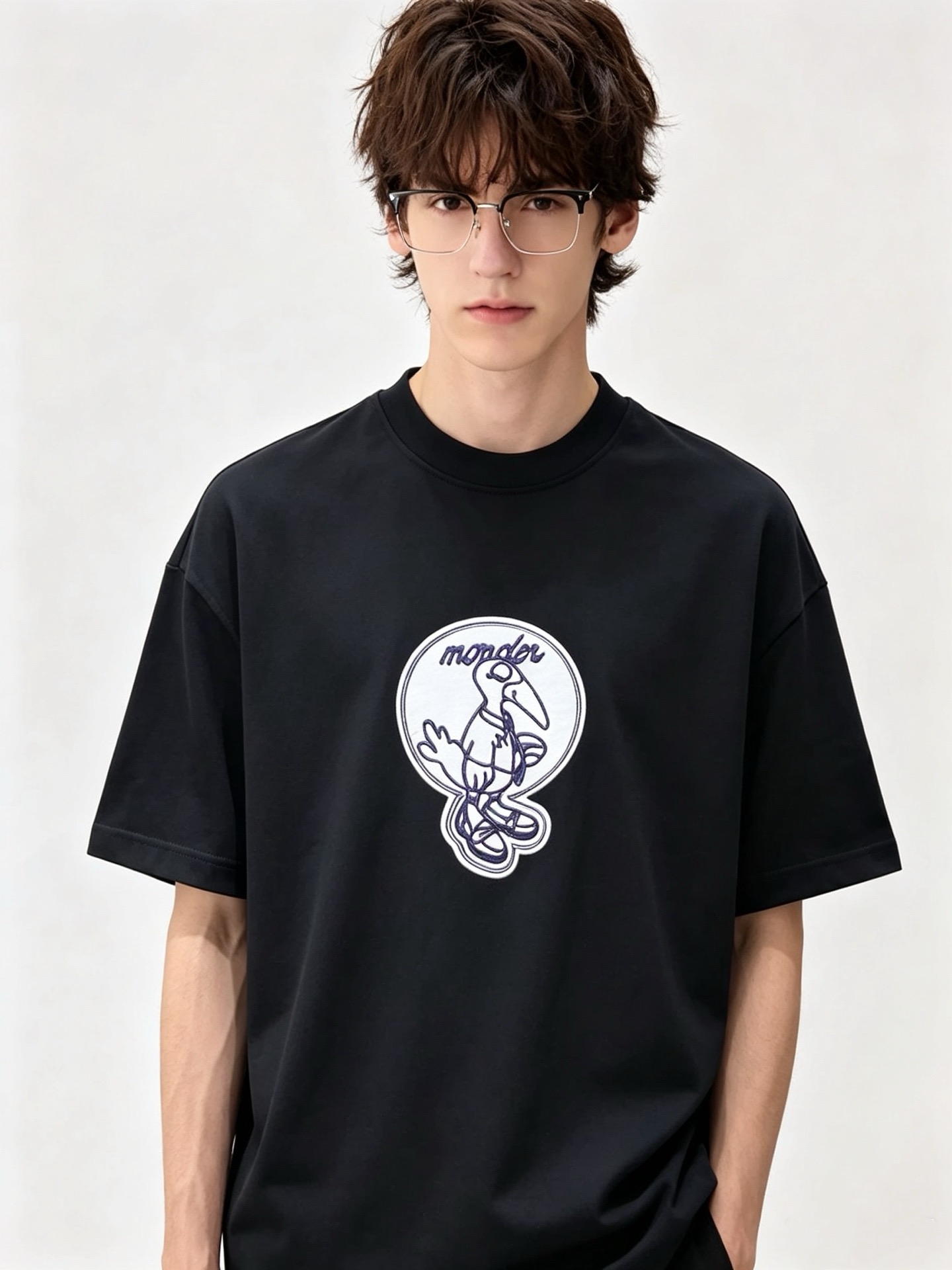 Moncler蒙家 2026春夏男女同款👫情侣款最新的贸易订单短袖T恤，全品相！！网红款！采用logo图案印花设计！上身