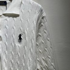保罗POLOSPORT 2026春夏新款男士针织短袖T恤,简约纯色时尚款不乏有许多设计大咖们都对于纯色都有着难以割舍的情 保罗POLOSPORT 2026春夏新款男士针织短袖T恤,简约纯色时尚款不乏有许多设计大咖们都对于纯色都有着难以割舍的情