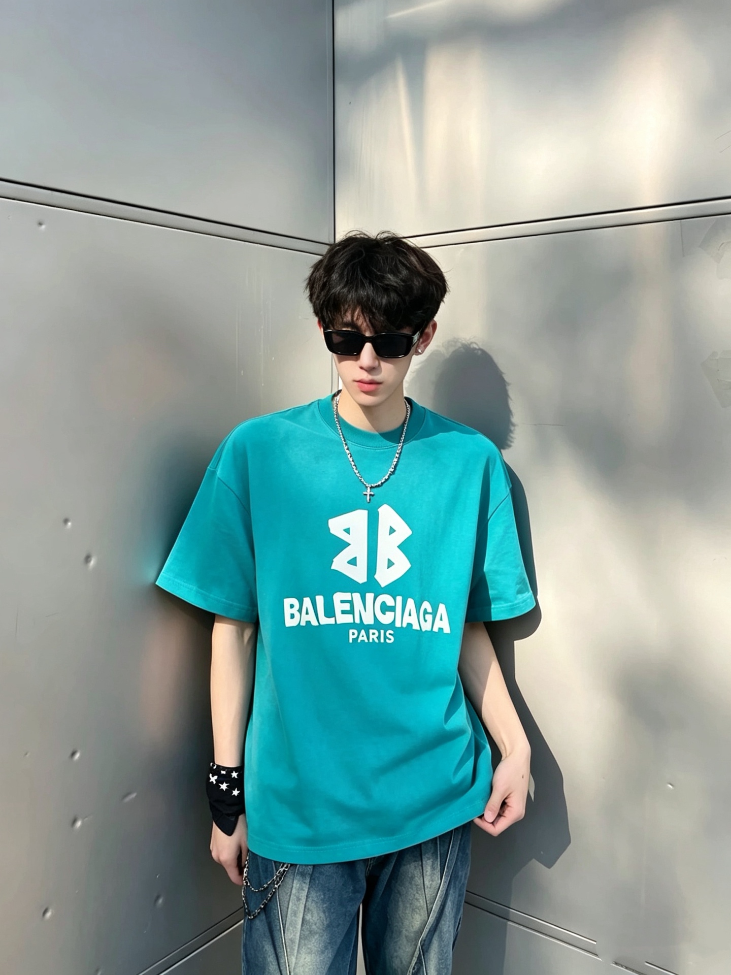 BALENCI*GA巴黎*家 2026春夏新款男女同款👫短袖T恤！走秀图案印花时尚休闲短袖T恤衫！设计logo压胶设计！