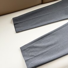 Dio*r迪家 2026春夏新款男士休闲裤,男士经典时尚百搭休闲西裤!贸易公司渠道稀出,领先官网发售!衣橱里不可或缺的 Dio*r迪家 2026春夏新款男士休闲裤,男士经典时尚百搭休闲西裤!贸易公司渠道稀出,领先官网发售!衣橱里不可或缺的