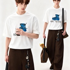 ARCTER*X始*祖鸟 2026春夏新款男女同款👫短袖T恤户外品牌可能大家第一想到的就是加拿大鹅、始祖鸟。给人一种标签 ARCTER*X始*祖鸟 2026春夏新款男女同款👫短袖T恤户外品牌可能大家第一想到的就是加拿大鹅、始祖鸟。给人一种标签
