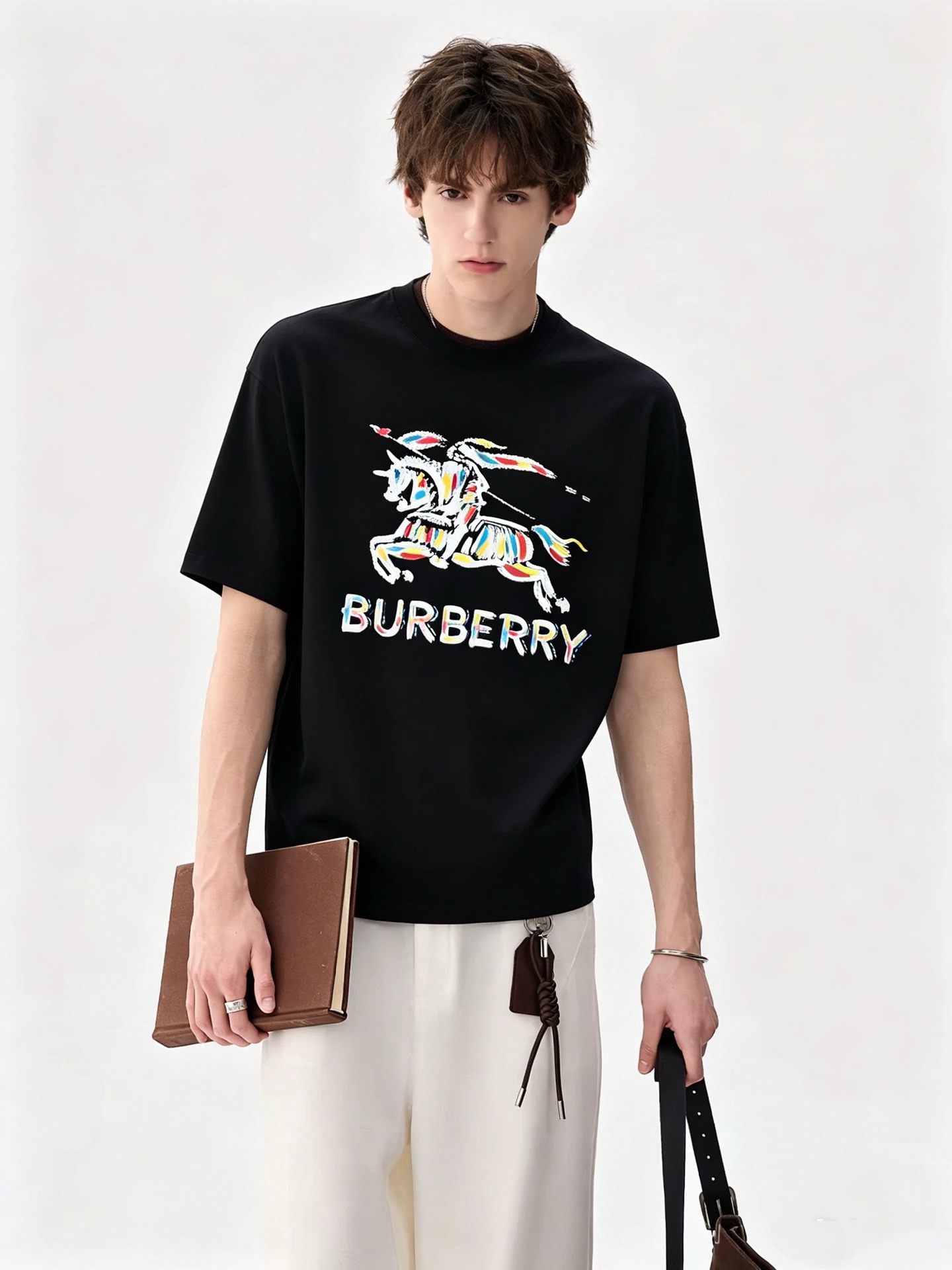 BURBER*Y巴*莉2026春夏新品男女同款👫短袖T恤，重磅来袭，最近比较火热的环保纯棉面料制作而成，高端户外运动休闲