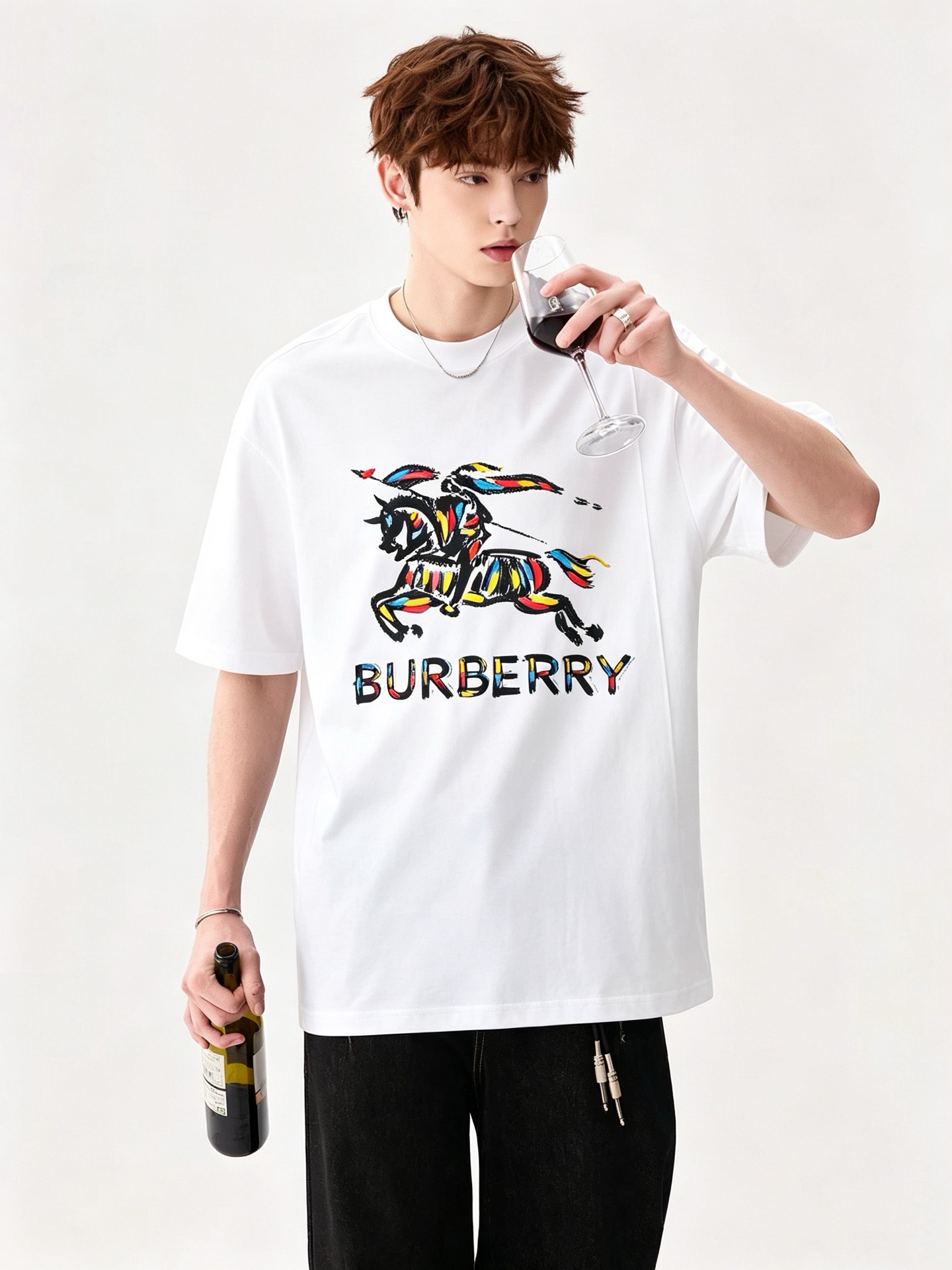 BURBER*Y巴*莉2026春夏新品男女同款👫短袖T恤，重磅来袭，最近比较火热的环保纯棉面料制作而成，高端户外运动休闲