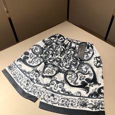 VERS*CE/范*哲 2026春夏新品原单睡衣真丝套装VERS*CE/范*哲 贸易公司渠道 产品 值的推荐 ,全景 VERS*CE/范*哲 2026春夏新品原单睡衣真丝套装VERS*CE/范*哲 贸易公司渠道 产品 值的推荐 ,全景