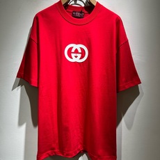 Gucc*古家 2026春夏新款男女同情侣款👫休闲宽松棉质圆领短袖T恤衫!贸易公司渠道稀出,同步官网发售 ! 2 Gucc*古家 2026春夏新款男女同情侣款👫休闲宽松棉质圆领短袖T恤衫!贸易公司渠道稀出,同步官网发售 ! 2