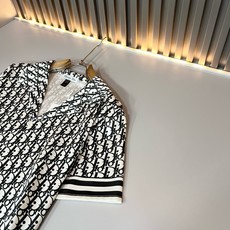 Dio*r迪*奥2026春夏新品男女同款👫睡衣休闲套装,贸易公司渠道稀出,同步官网发售,男神女神最为期待的精品狠货重磅来 Dio*r迪*奥2026春夏新品男女同款👫睡衣休闲套装,贸易公司渠道稀出,同步官网发售,男神女神最为期待的精品狠货重磅来