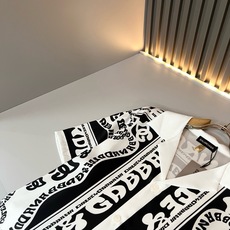Dolce&Gabba*a 杜嘉*纳2026春夏新款男女同款👫睡衣套装,专柜同步发售!定制专属丝绸棉面料,衣身logo图 Dolce&Gabba*a 杜嘉*纳2026春夏新款男女同款👫睡衣套装,专柜同步发售!定制专属丝绸棉面料,衣身logo图