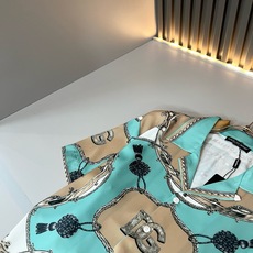 Dolce&Gabba*a 杜嘉*纳2026春夏新款男女同款👫睡衣套装,专柜同步发售!定制专属丝绸棉面料,衣身logo图 Dolce&Gabba*a 杜嘉*纳2026春夏新款男女同款👫睡衣套装,专柜同步发售!定制专属丝绸棉面料,衣身logo图